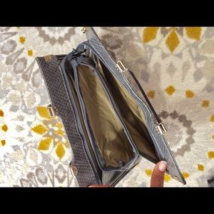 Bags - Vintage Leather Handbag Bags - Vintage Leather Handbag